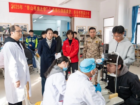 熱血應征！大涌百余名青年參加征兵體檢